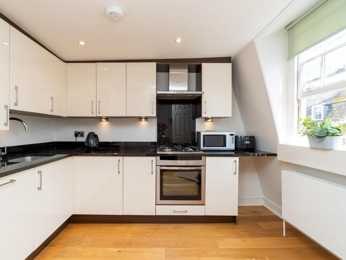 Pass The Keys 2 Bed Flat In The Heart Of Bath Appartement Buitenkant foto
